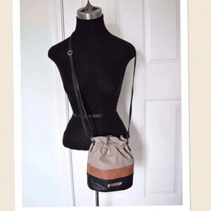 NWOT Jessica Simpson  cross body bag